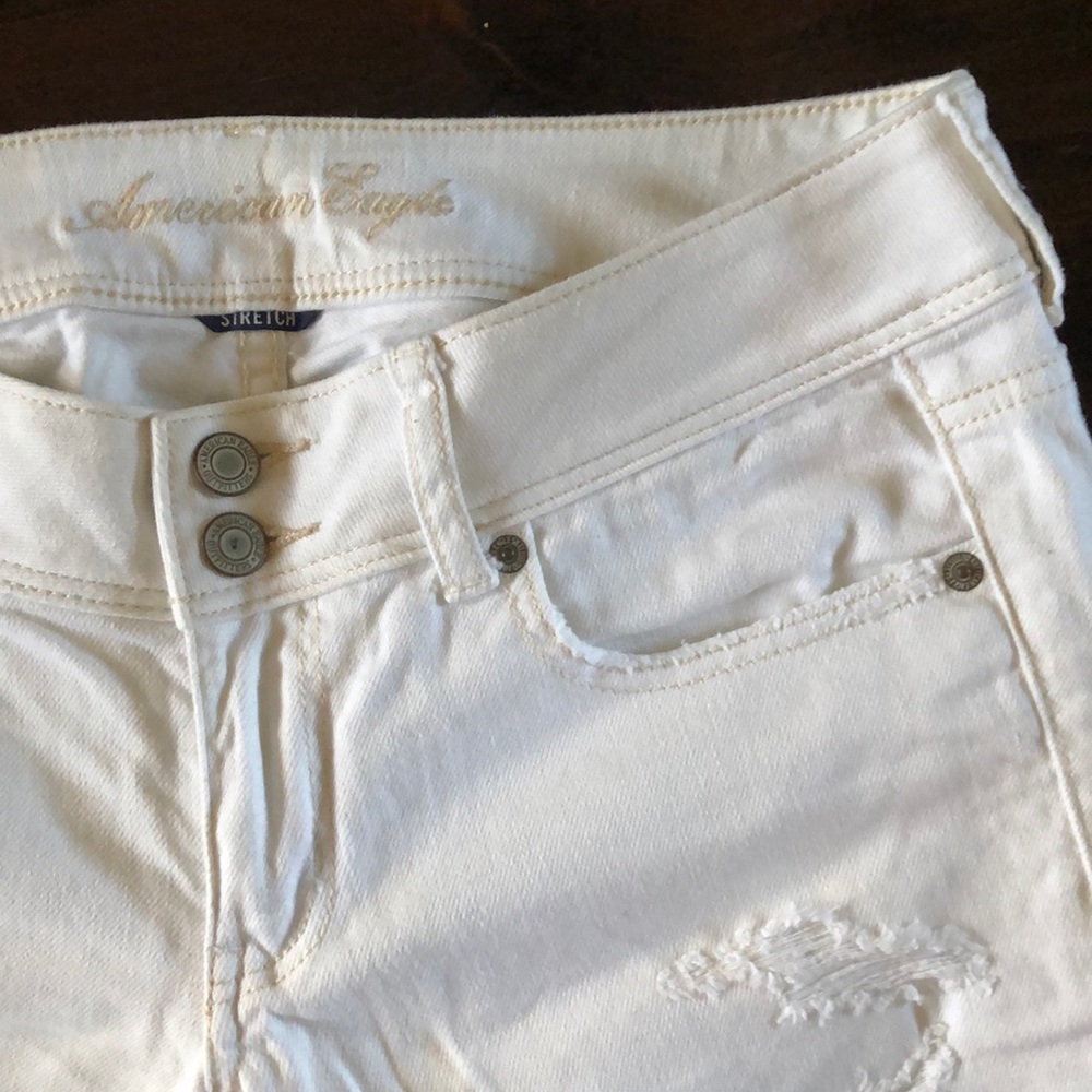 American eagle white skinny jeans